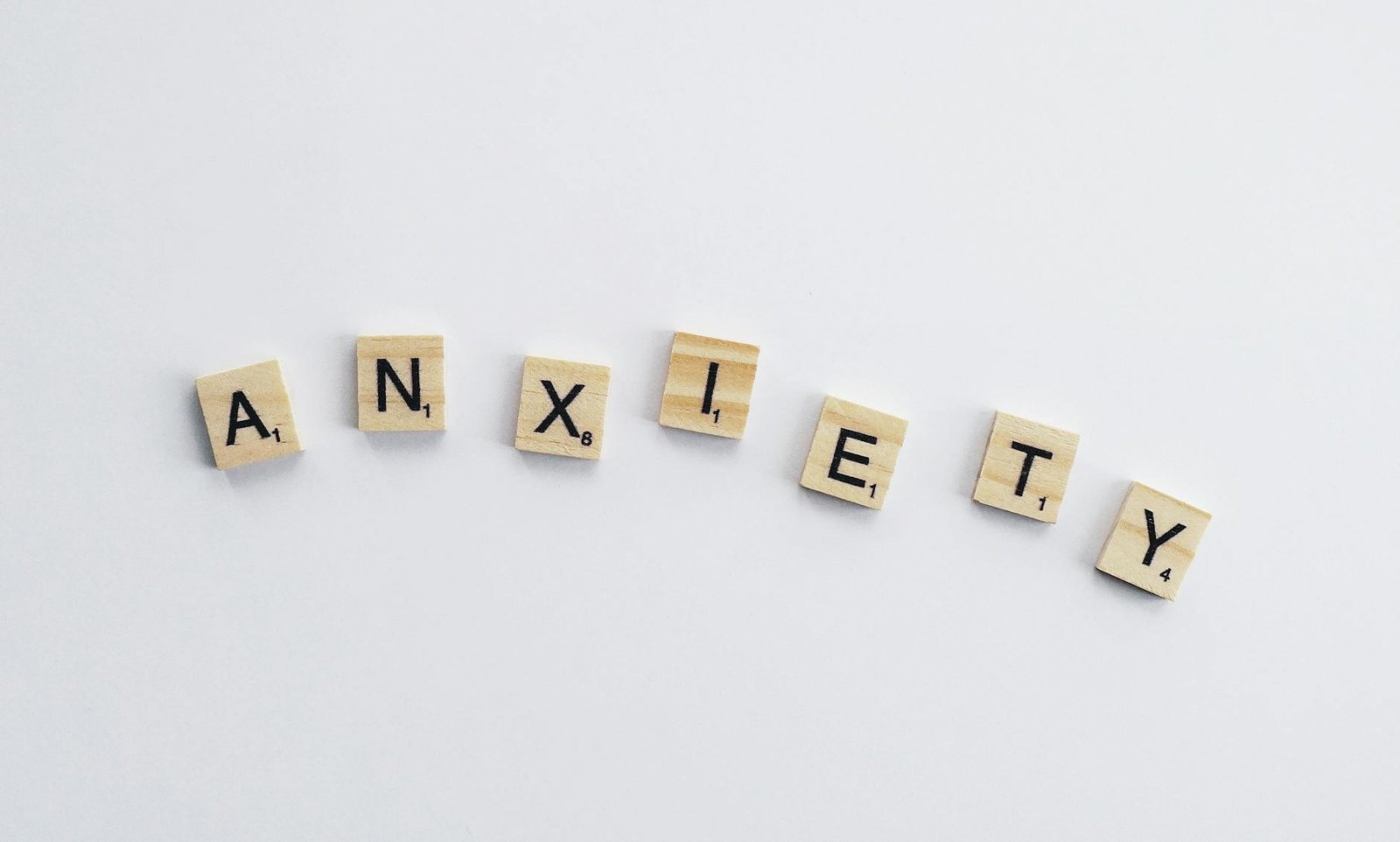 Daily Habits to Curb Anxiety Naturally